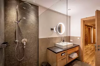 Bad Ferienwohnung HIRSCHBICHL  Bad Ferienwohnung HIRSCHBICHL